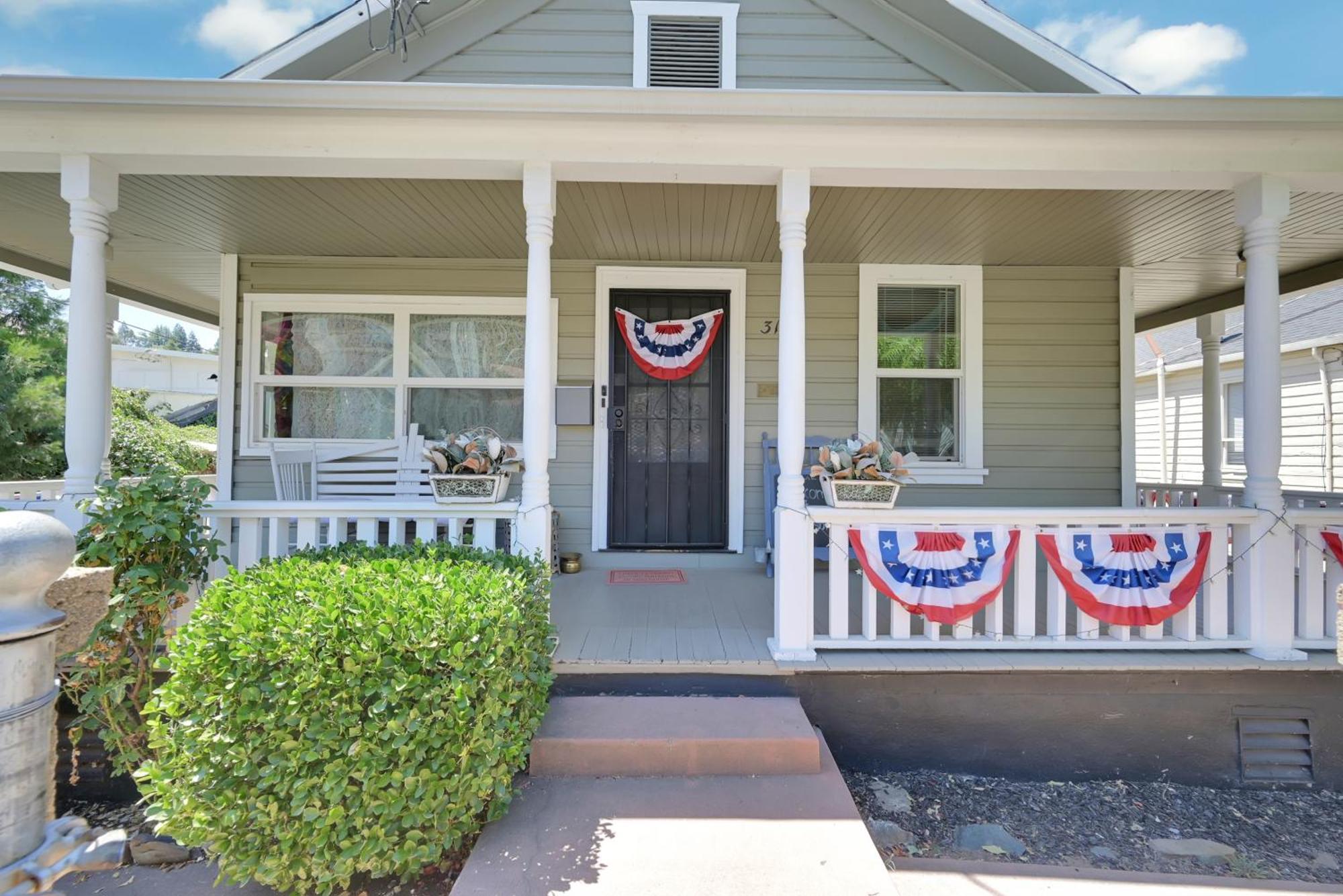 Spacious Downtown Jackson Retreat- Historic Hangout Exterior photo